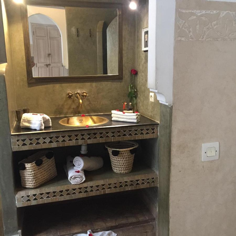 Magnifique Riad dans la médina Marrakesh Exterior foto
