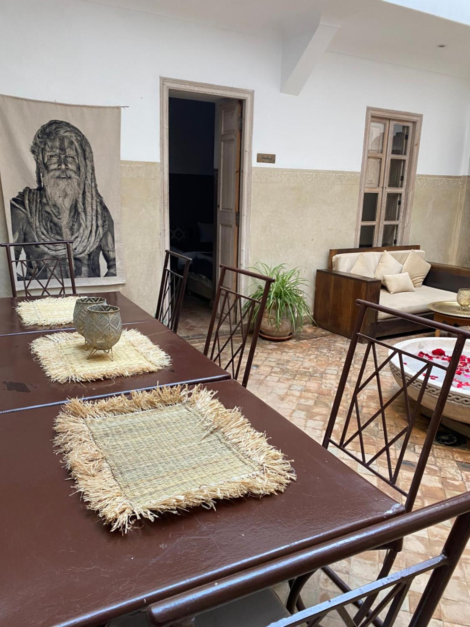 Magnifique Riad dans la médina Marrakesh Exterior foto